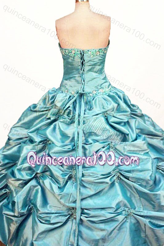 Affordable Strapless Ball Gown Quinceanera Dresses with Pick-ups and Appliques