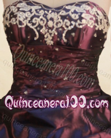 Burgundy Gorgeous Ball Gown Sweetheart Taffeta Quinceanera Dress with Appliques