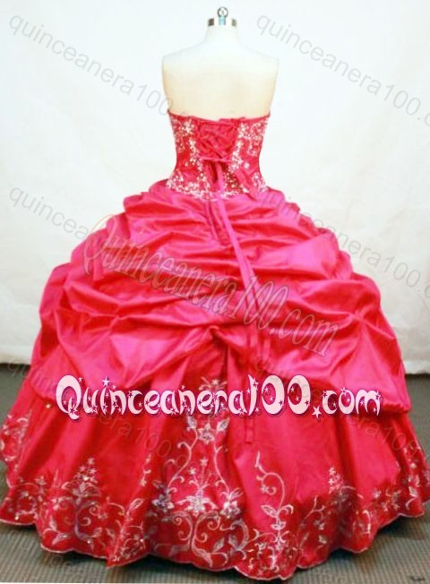 Elegant Red Ball Gown Embroidery And Pick-ups Strapless Quinceanera Dresses