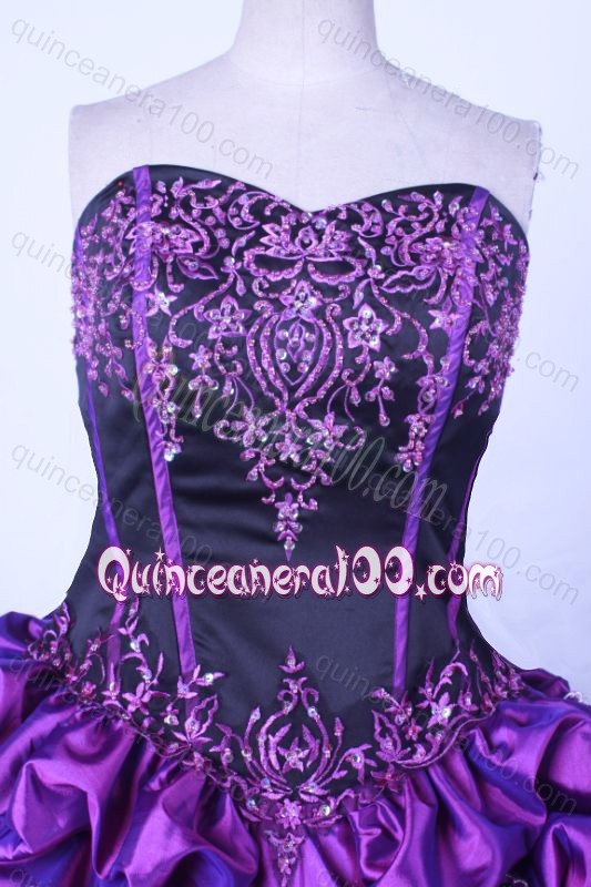 Luxuriously Ball Gown Sweetheart Purple Quinceanera dress With Beading And Embroidery