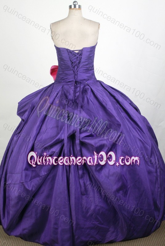 Beading and Ruching Strapless Ball Gown Purple Quinceanera Dresses with Bowknot