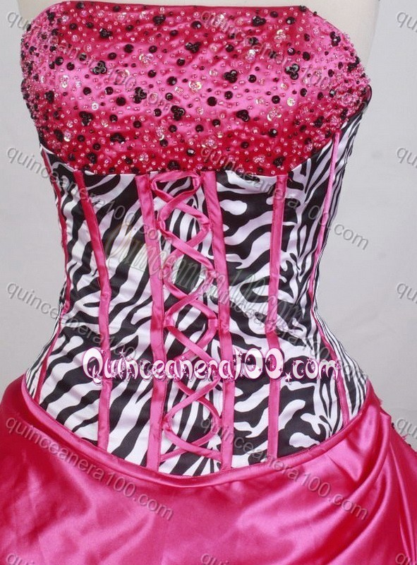 Gorgeous Hot Pink Ball Gown Strapless Beading and Pick-ups Quinceanera Dresses