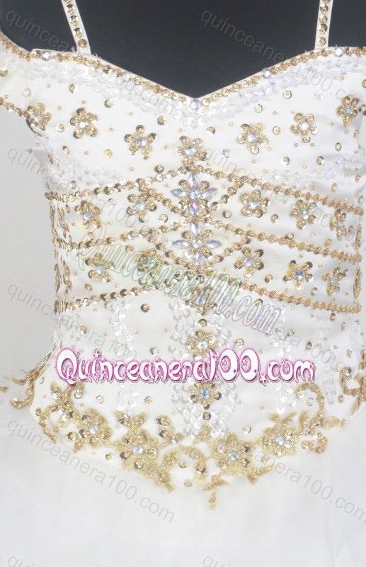 Wonderful Ball Gown Appliques with Beading White Quinceanera Dresses