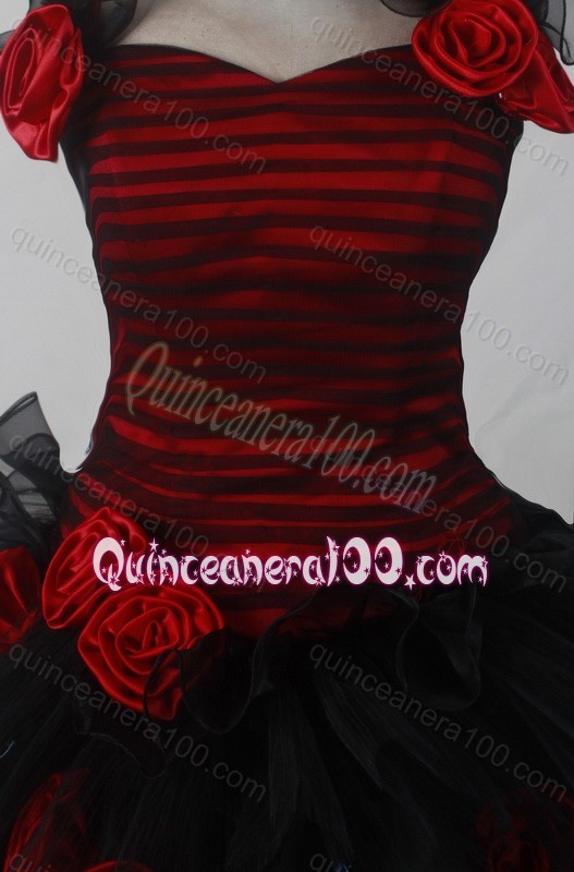 Fashionable Hand Made Flowers Ball Gown Halter Black Quinceanera Dresses