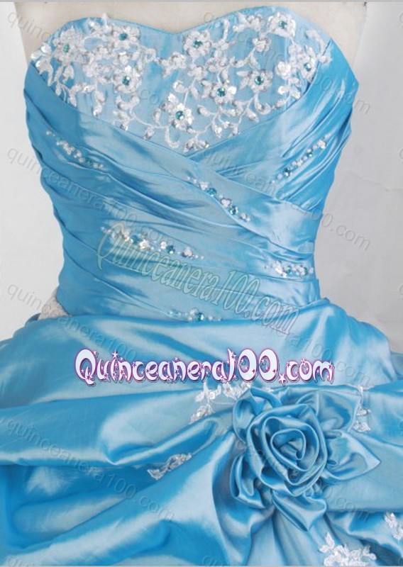 Pretty Sweetheart Beading and Appliques Quinceanera Dresses with Hand Made Flower