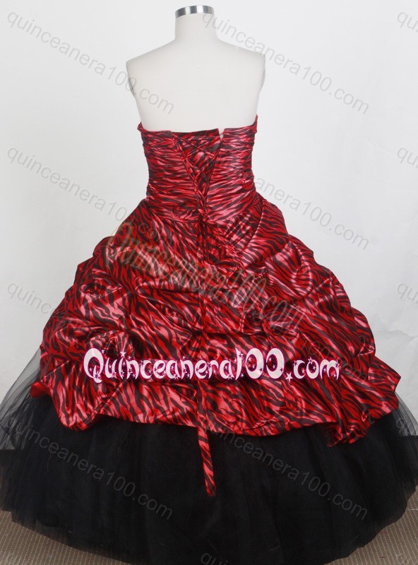 Sweetheart Black and Red Zebre Quinceanera Dresses with Beading