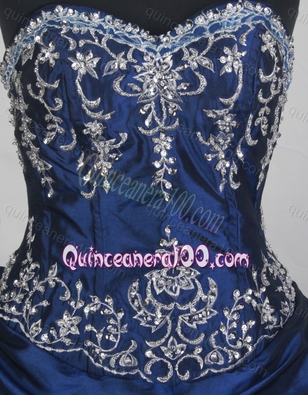 Beautiful Appliques Ball Gown Sweetheart Quinceanera Dresses with Court Train