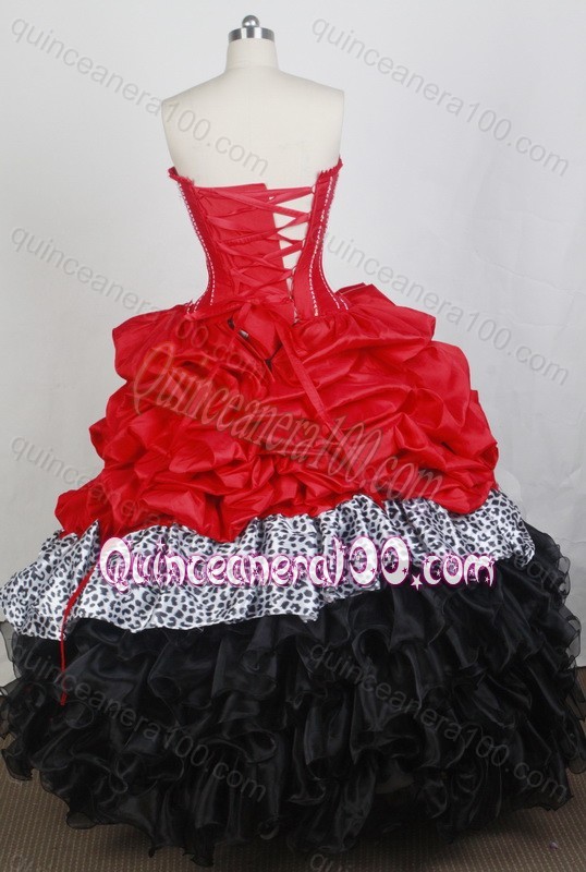 New Beading and Ruffles Ball Gown Sweetheart Red And Black Quinceanera Dresses