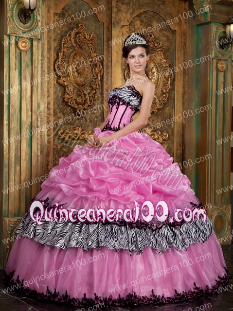 Rose Pink Ball Gown Strapless Floor-length Picks-Up Taffeta Quinceanera Dress