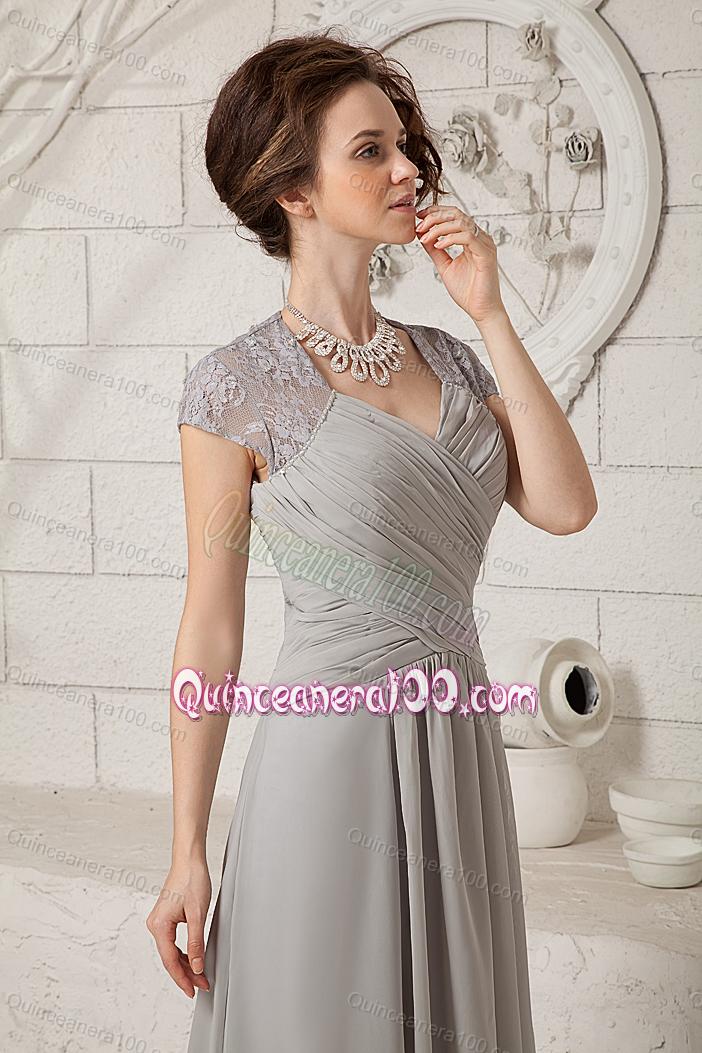 2014 Romantic V-neck Lace and Ruching Mother of the Dress in Grey