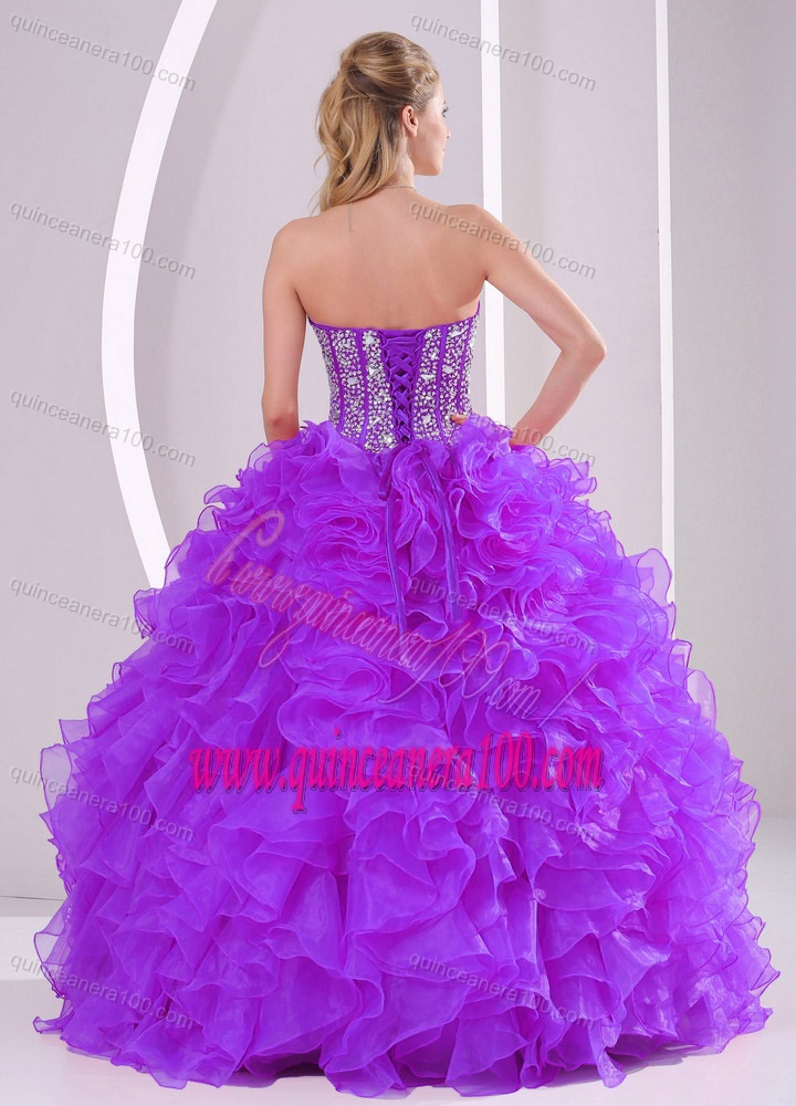 2014 Sweetheart Luxurious Quinceanera Dress with Ruffles and Beaded Decorate