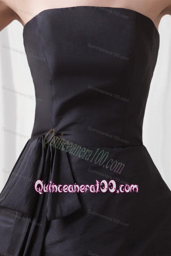 Strapless A-line Black Taffeta Ruche Decorate Quinceanera Dress