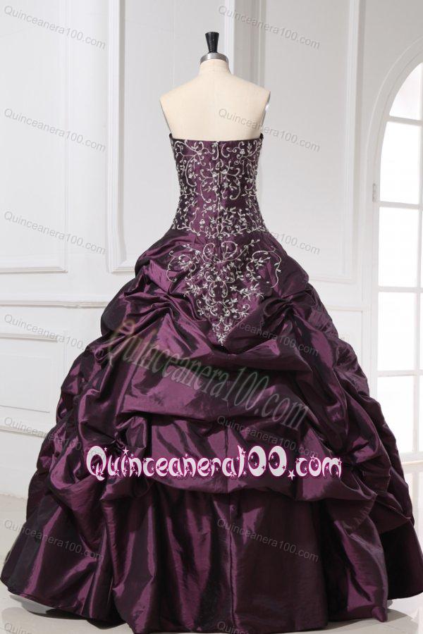 Dark Purple Sweetheart Appliques with Beading Quinceanera Dress