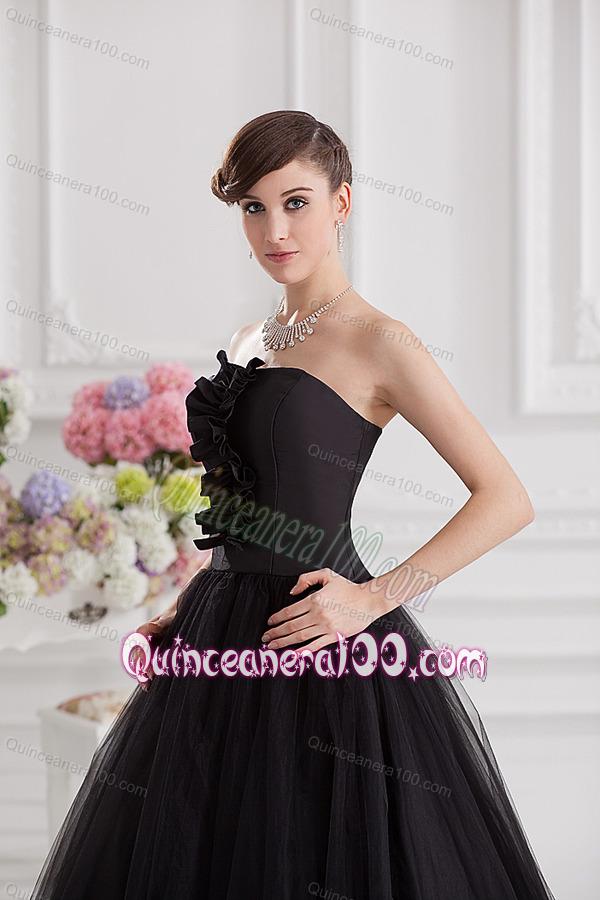 Simple A-line Strapless Tulle Black Quinceanera Dress with Ruffles