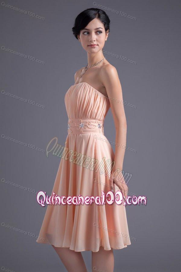 Elegant Empire Strapless V-neck Knee-length Chiffon Peach Dama Dress for Quinceanera with