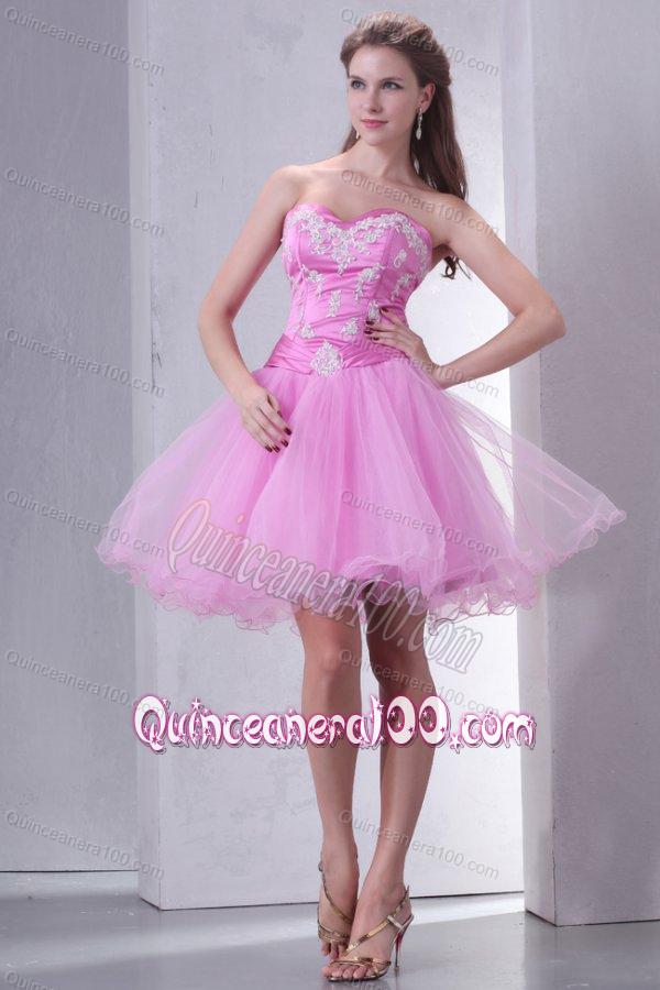 Sweetheart Rose Pink Short Organza Mini-length Dama Dress for Quinceanera with Appliques