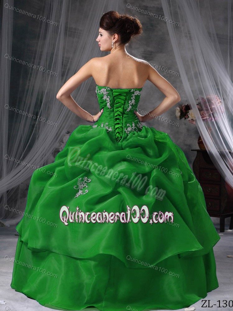 Green Sweetheart Appliques and Pick-ups Quinceanera Dresses