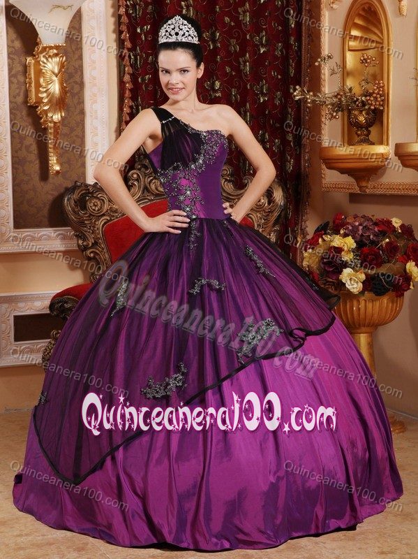 Ruching One Shoulder Purple Quinceaneras Dress with Beading and Appliques