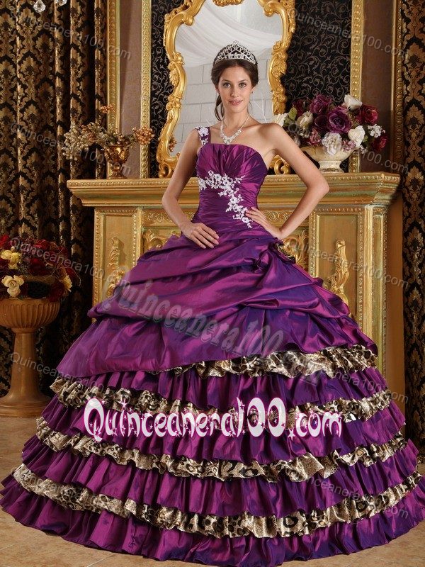 Taffeta and Leopard Quinceanera Dress with Appliques and Hand Made Flowers