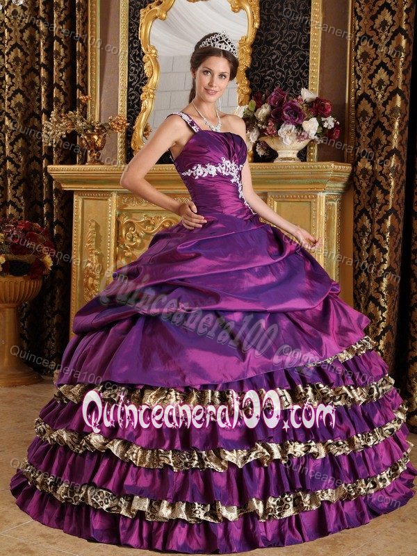 Taffeta and Leopard Quinceanera Dress with Appliques and Hand Made Flowers