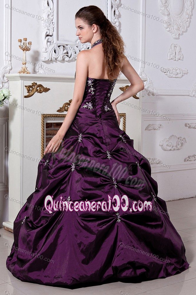 Halter Embroidery Sweet 16 Dresses with Ruffles in Eggplant Purple