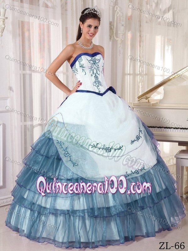 Navy Blue Embroidery Decorated for Quinceanera Gown Dresses