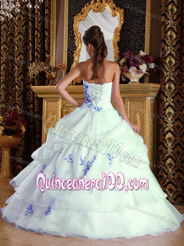 White Ball Gown Quinceanera Party Dress with Blue Appliques