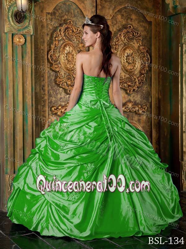 Perfect Ball Gown Appliqued Spring Green Quinceanera Party Dresses