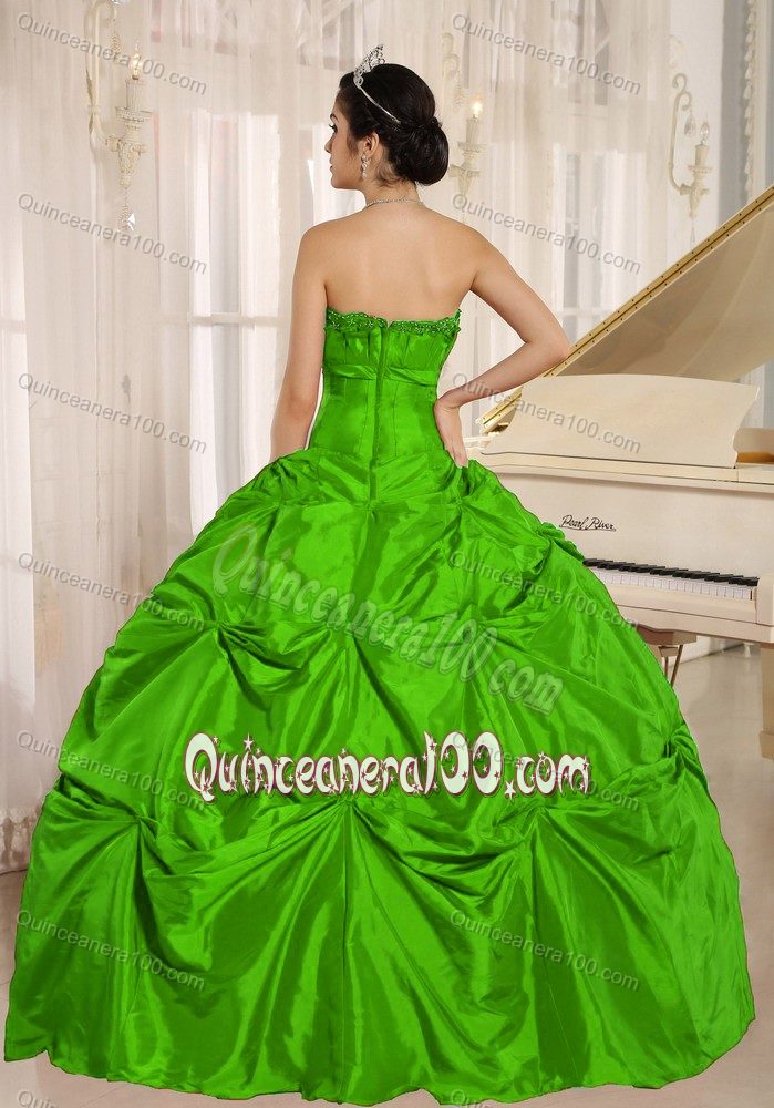 Popular Puffy Spring Green Strapless Pick-ups Quinceanera Dresses