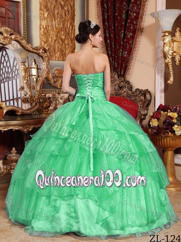 Apple Green Ruched Organza Sweet 16 Dresses with Beading