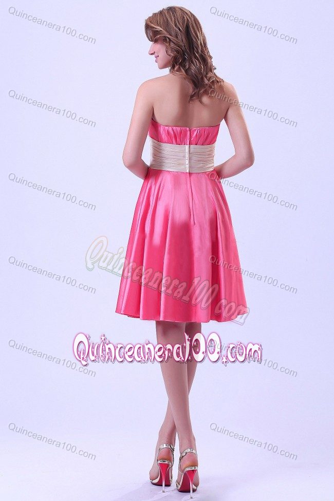 Hot Pink Knee-length Quince Dama Dress With Ruches in Taffeta