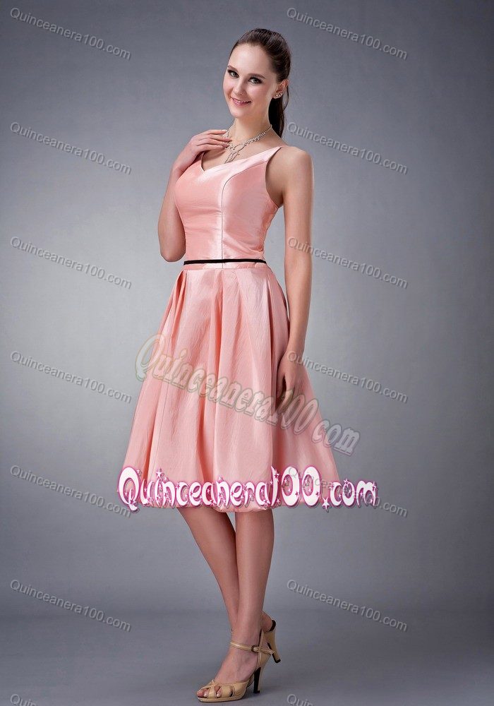 A-line V-neck Sash Knee-length Taffeta Dama Dress in Watermelon