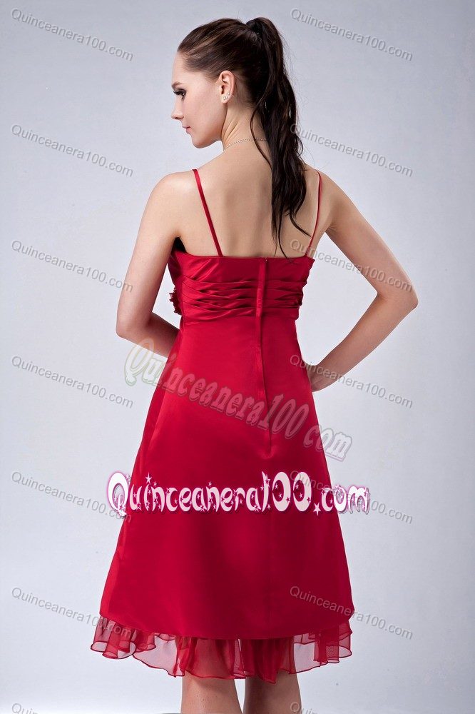 Red Column Spaghetti Straps Knee-length Dama Dress with Sash