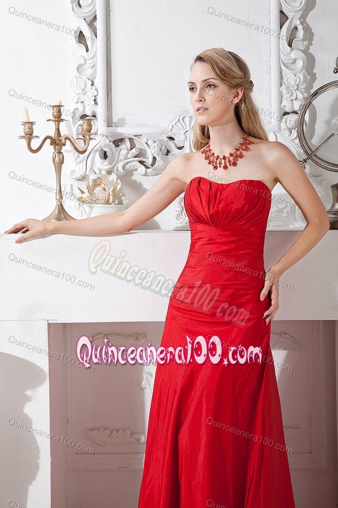 Red A-line Strapless Floor-length Quince Dama Dress with Bodice Ruched