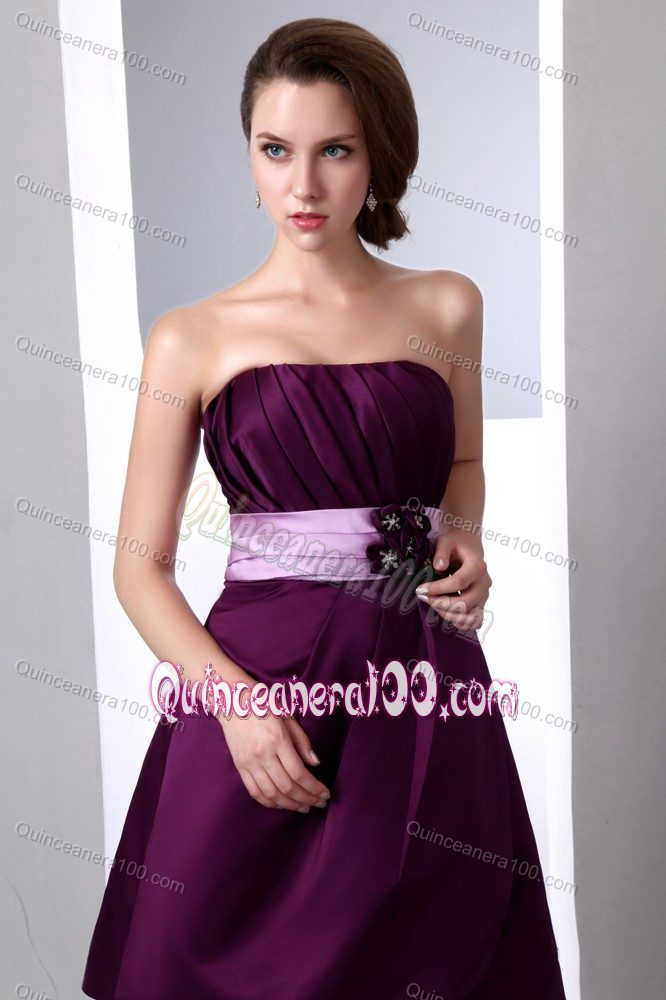 Dark Purple A-line Strapless Mini-length Dama Dress with Flower