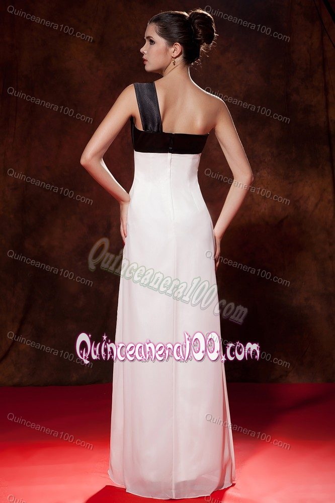 Damas Dresses Black and White One Shoulder Floor-length