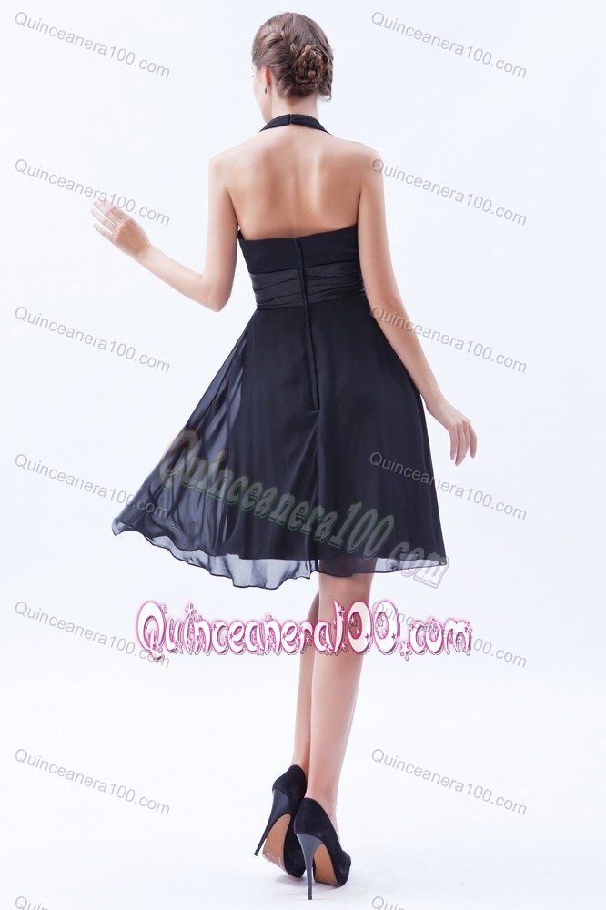 Fashionable Ruched Halter Knee-length Chiffon Party Dama Dresses