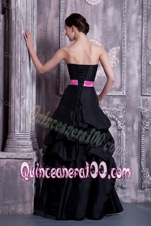 Popular Strapless Bridesmaid Dama Dresses with Sash and Pick-ups