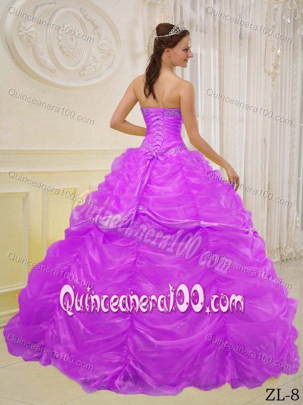 Traditional Beading Sweetheart Dresses for a Quince with Pick-ups