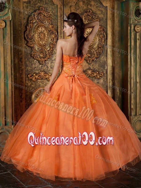 Chic Orange Sweetheart Appliques Accent Organza Quinceanera Dress