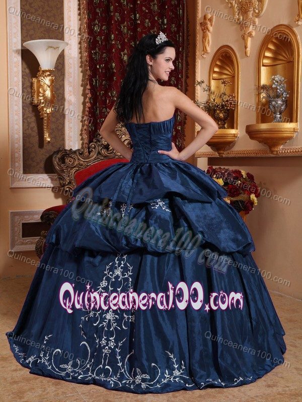 Navy Blue Ruches and Pick-ups Embroidery Taffeta Dresses for 15