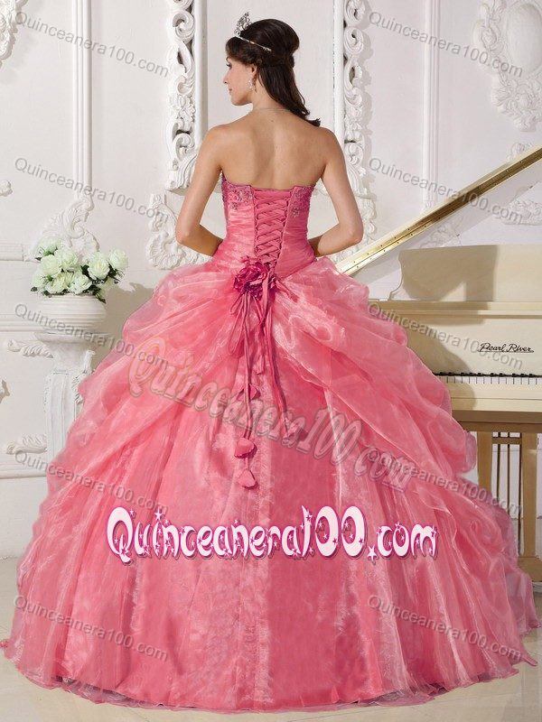 Sweetheart Hand Made Flowers Decorate Ruffled Quinces Dresses