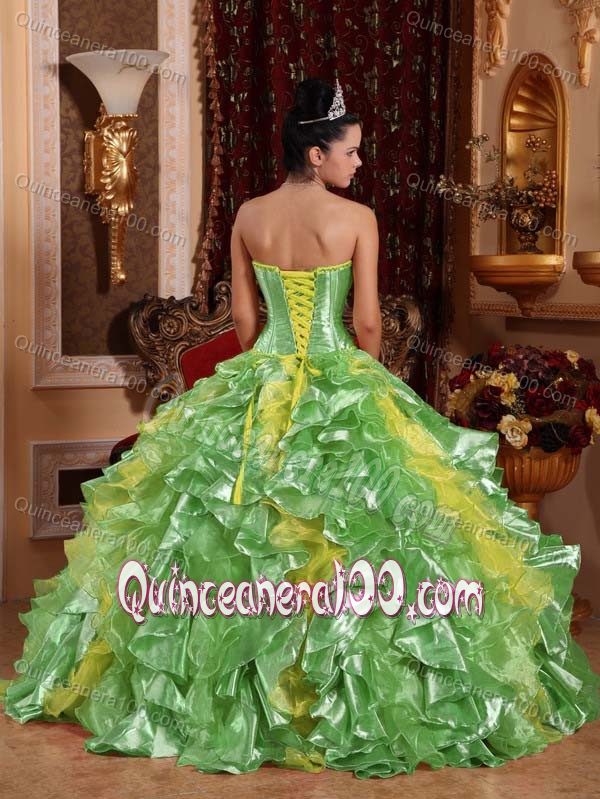 Unique Sweetheart Embroidery Quinceanera Dresses with Ruffles