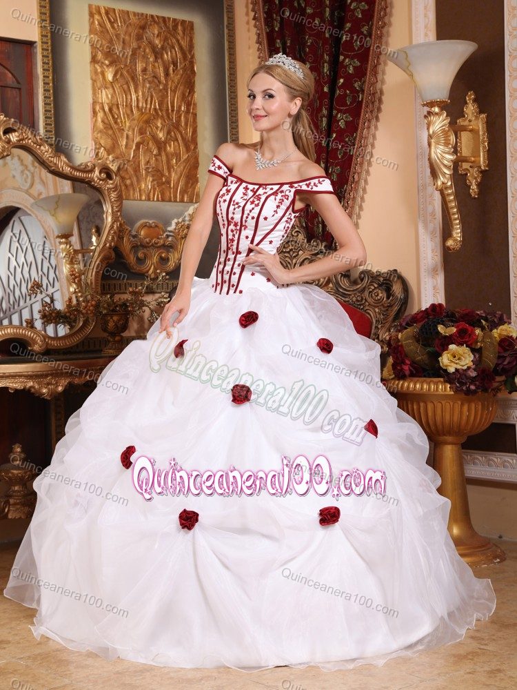 White off the Shoulder Pick-ups with Red 3D Flowers Quince Dress