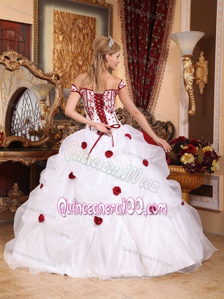 White off the Shoulder Pick-ups with Red 3D Flowers Quince Dress