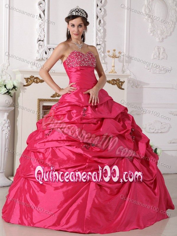 Popular Beading Coral Red Pick-ups Lace up Back Quince Dresses