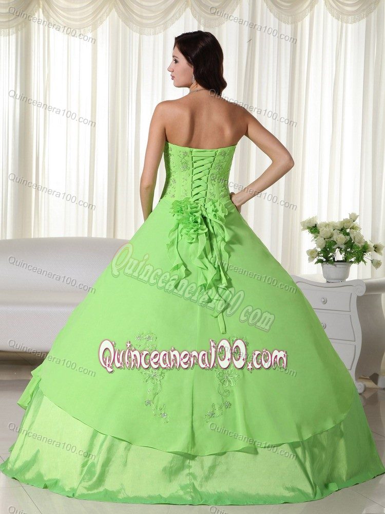 Spring Green Sweet Heart Hand Made Flowers Beaded Sweet 15 Dress