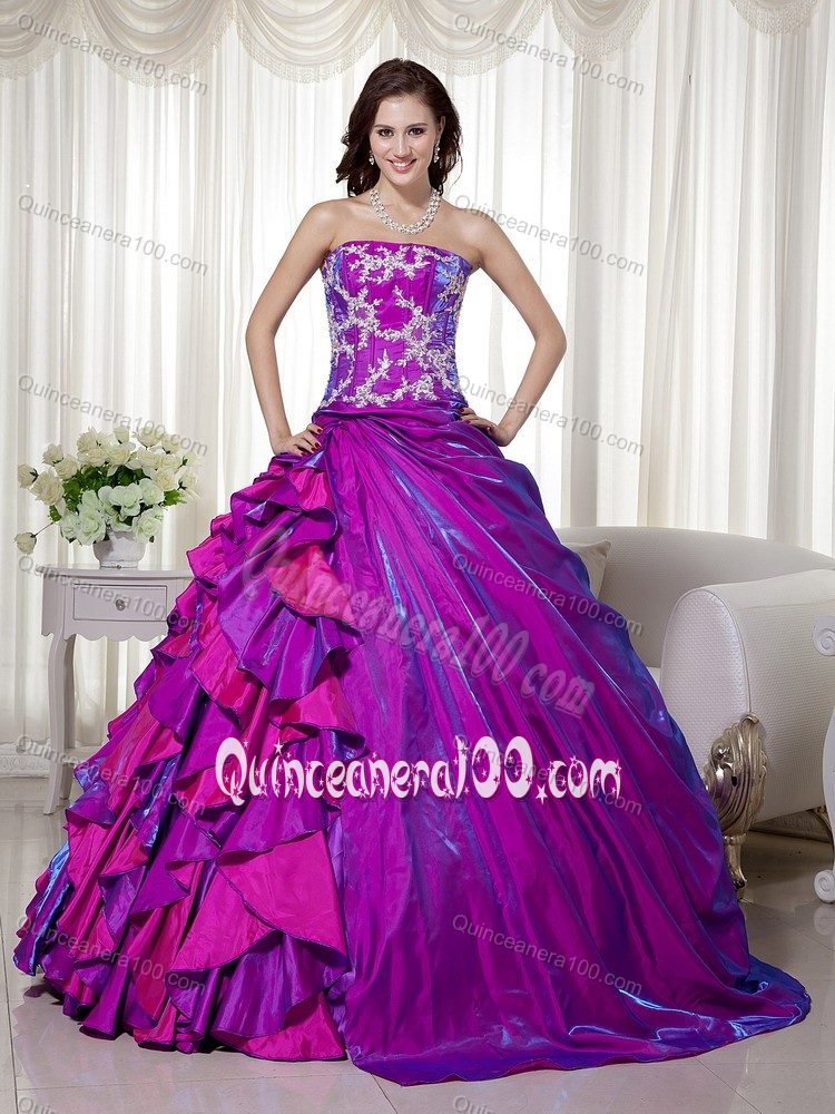 Free Shipping Ruffled Appliqued Purple Dress for a Quinceanera