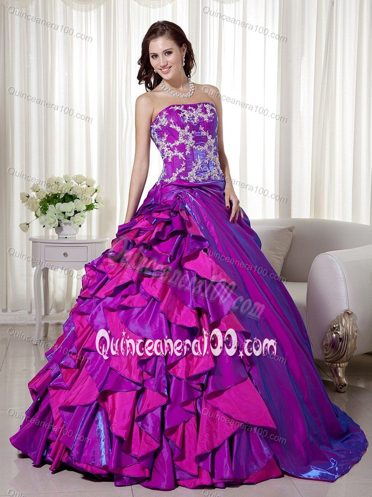 Free Shipping Ruffled Appliqued Purple Dress for a Quinceanera