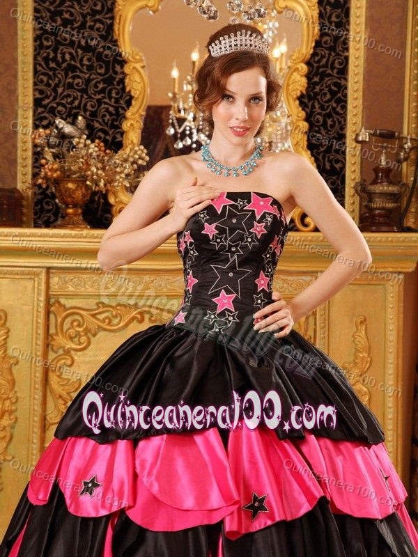 Uniques Special Strapless Multi-layer Dress for Quince with Pattern